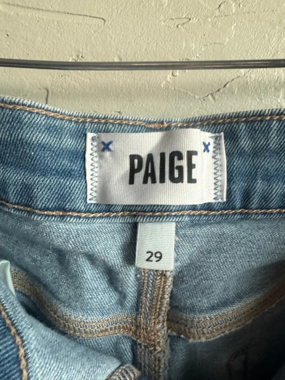 PAIGE‎ Jimmy Jimmy Distressed Denim Shorts Y2K Model Off Duty Festival Summer 29